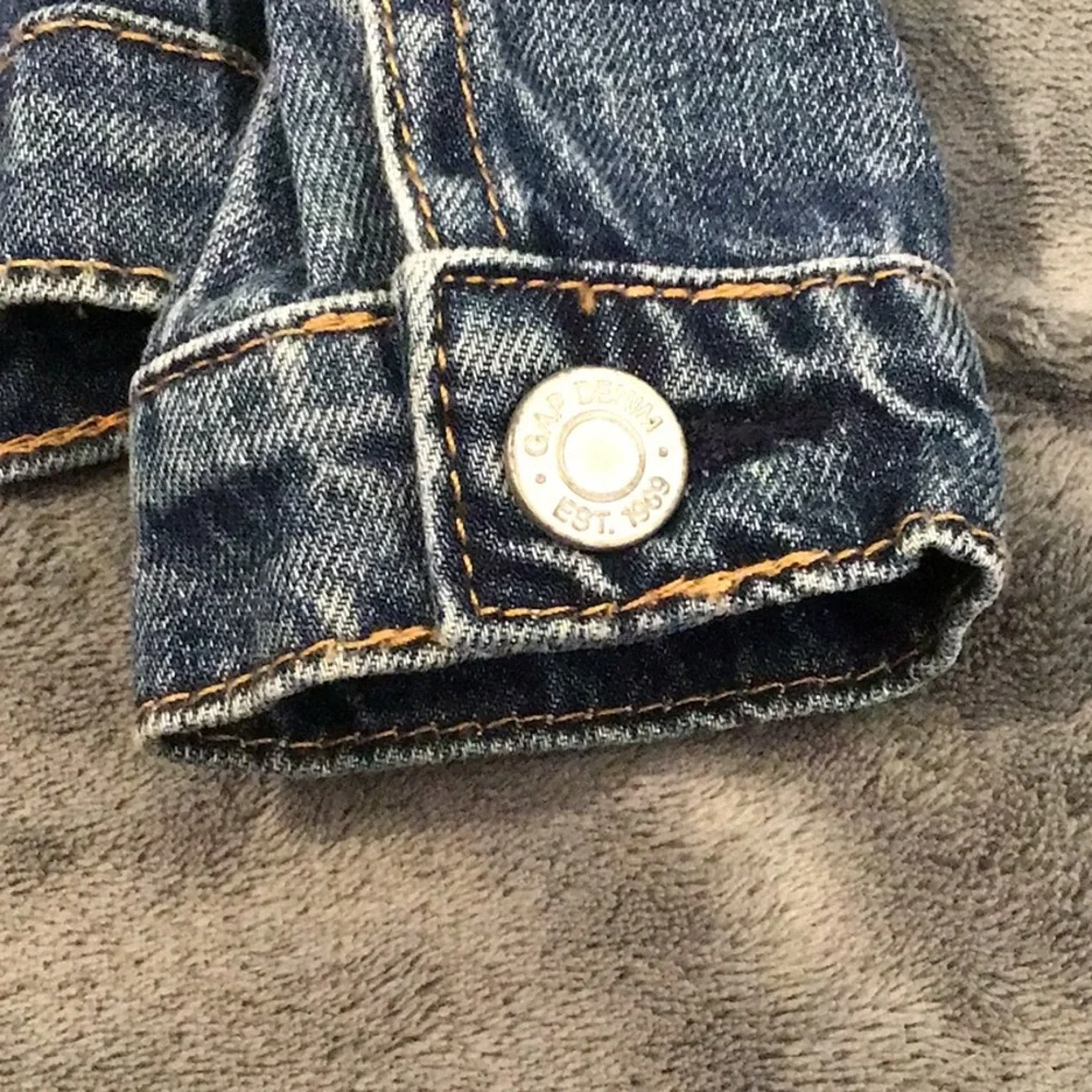 Baby Gap Disney Minnie Mouse Toddler Girls' Denim Jacket - 2T